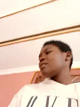 VirginPrincess06 online show from 01-10-26, 11:27