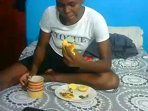 VirginPrincess06 online show from 11-25-25, 03:01