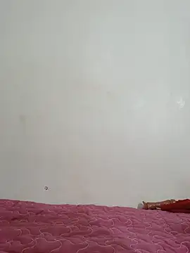 VirginPrincess06 online show from 05-14-26, 09:45