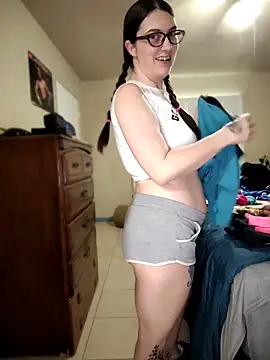 LaylaLucis online show from 03-21-26, 10:02