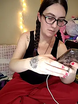 LaylaLucis online show from 02-26-26, 11:27