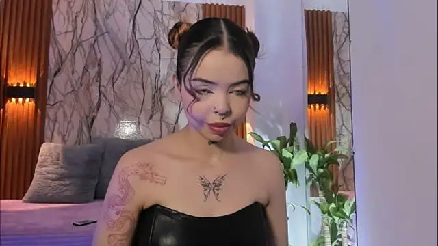 lexi splitt online show from 11-22-25, 03:16