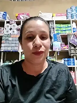 Snapshot of MIA-LARIOS chatting on 07-09-26, 03:07 MIA-LARIOS online show from 07-09-26, 03:07