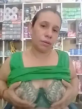 Snapshot of MIA-LARIOS chatting on 07-17-26, 03:20 MIA-LARIOS online show from 07-17-26, 03:20