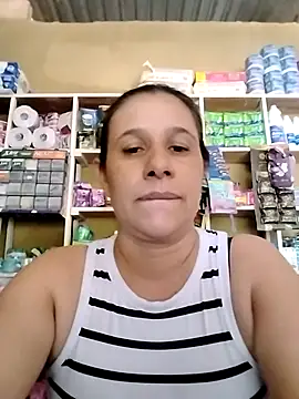 Snapshot of MIA-LARIOS chatting on 07-11-26, 02:50 MIA-LARIOS online show from 07-11-26, 02:50