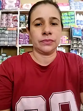 Snapshot of MIA-LARIOS chatting on 05-11-26, 04:04 MIA-LARIOS online show from 05-11-26, 04:04