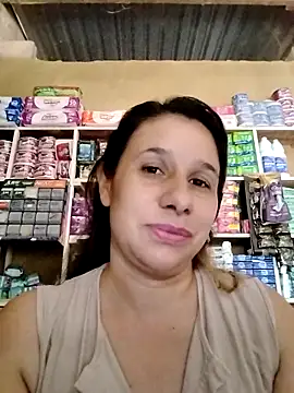 Snapshot of MIA-LARIOS chatting on 05-02-26, 03:28 MIA-LARIOS online show from 05-02-26, 03:28