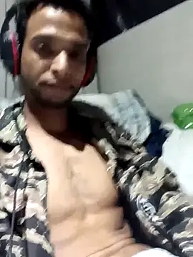 Gzinho69ik online show from 05-03-26, 09:14