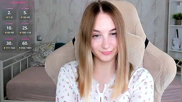 Shy Polly online show from 03-12-26, 12:16