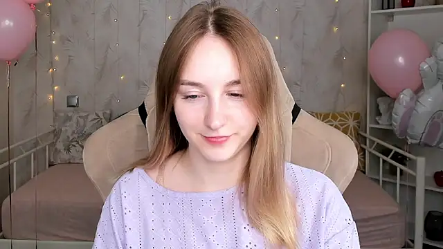 Shy Polly online show from 04-07-26, 12:12