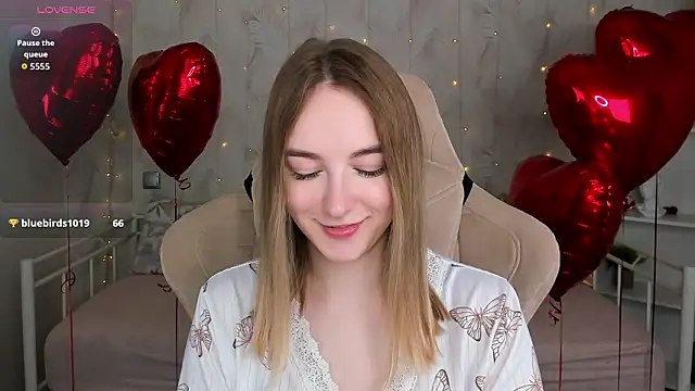 Shy Polly online show from 02-10-26, 12:09