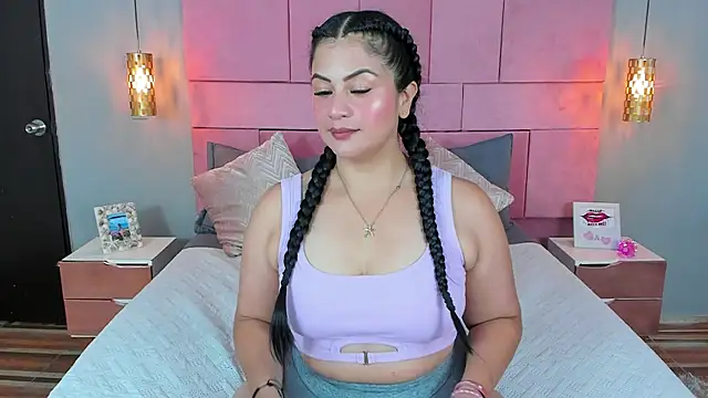 XiommyMorriss online show from 11-28-25, 11:21