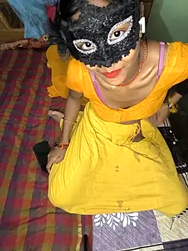 Snapshot of Laxmidevi000 chatting on 04-22-26, 04:14 Laxmidevi000 online show from 04-22-26, 04:14