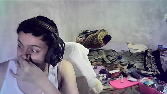 Giby Grace online show from 12-21-25, 11:27