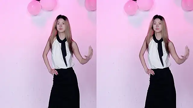 Snapshot of CM---002 chatting on 02-26-26, 01:27 CM---002 online show from 02-26-26, 01:27