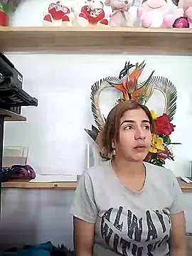 Snapshot of Monitaxhot chatting on 03-07-26, 04:56 Monitaxhot online show from 03-07-26, 04:56