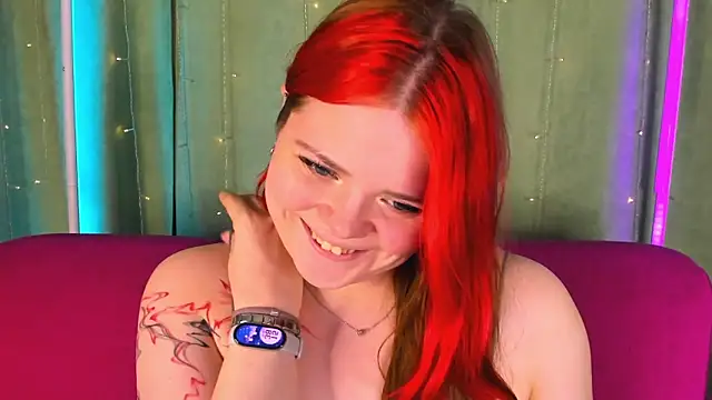 KellyFiery online show from 05-09-26, 08:39
