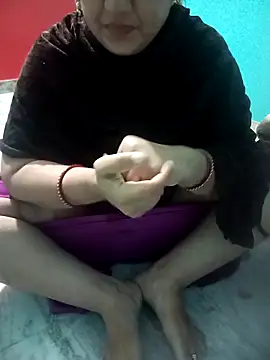 Priya 089 online show from 12-22-25, 04:56