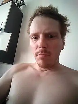 Vlasta23 online show from 03-04-26, 01:08