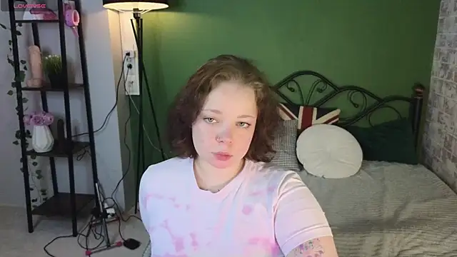 Vlada vv online show from 07-17-26, 04:21