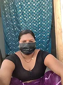 Desicouple1706 online show from 12-15-25, 05:02