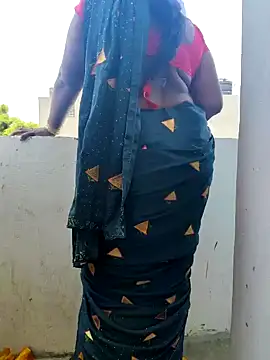 Desicouple1706 online show from 04-19-26, 07:09