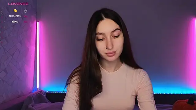 KikkyMi online show from 11-22-25, 08:18