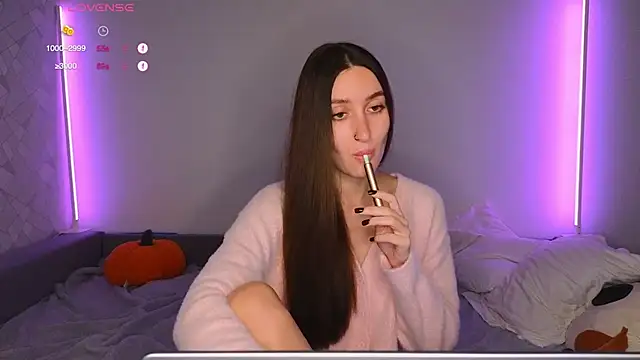 KikkyMi online show from 11-29-25, 08:20