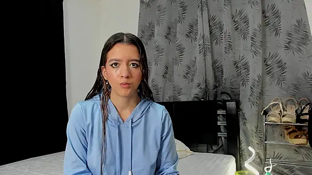 Violeta Gracee online show from 03-03-26, 02:57