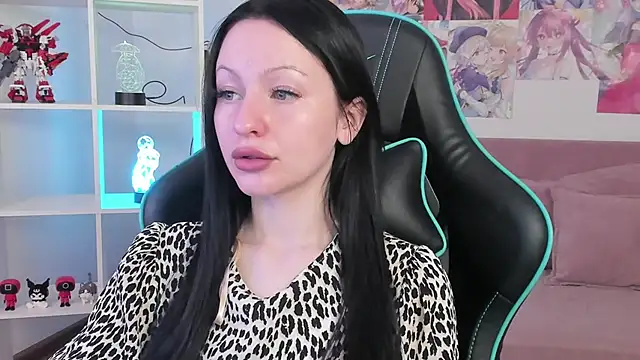 NaomiBlakes online show from 01-08-26, 05:24