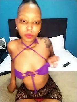 Snapshot of Kaylor4 chatting on 01-18-26, 11:24 Kaylor4 online show from 01-18-26, 11:24