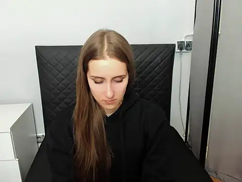 VanessaAmore online show from 02-27-26, 09:47