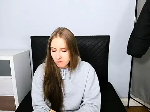 VanessaAmore online show from 03-01-26, 08:42