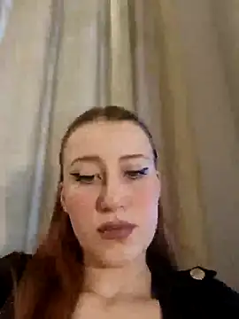 Susiee Redd online show from 11-30-25, 12:17