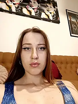 Snapshot of Susiee_Redd chatting on 06-04-26, 10:25 Susiee Redd online show from 06-04-26, 10:25