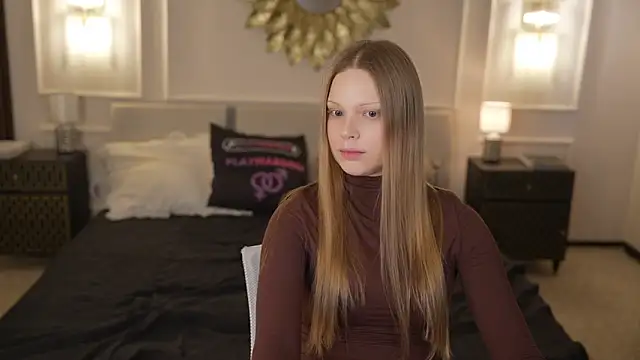 Snapshot of Charlotte_Dreams chatting on 02-11-26, 11:32 Charlotte Dreams online show from 02-11-26, 11:32