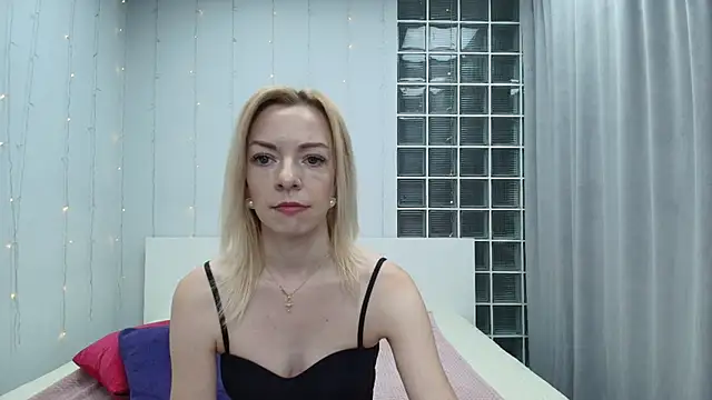 Brightly Heizer online show from 05-05-26, 12:35