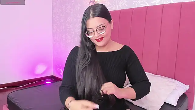 ScarlettWhitmore online show from 11-22-25, 04:11