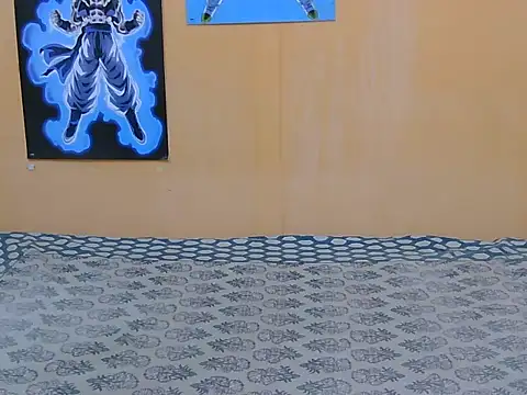 Snapshot of Honey_Baby1 chatting on 04-17-26, 05:43 Honey Baby1 online show from 04-17-26, 05:43