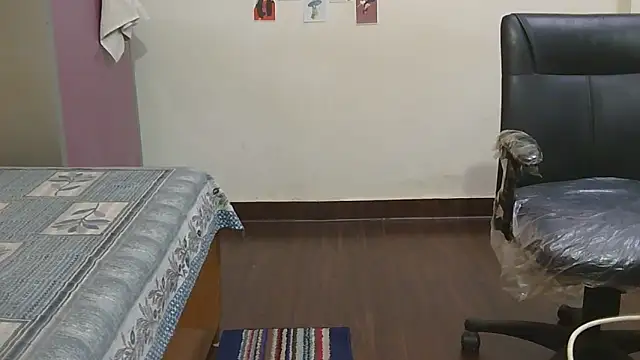 Honey Baby1 online show from 05-31-26, 05:57