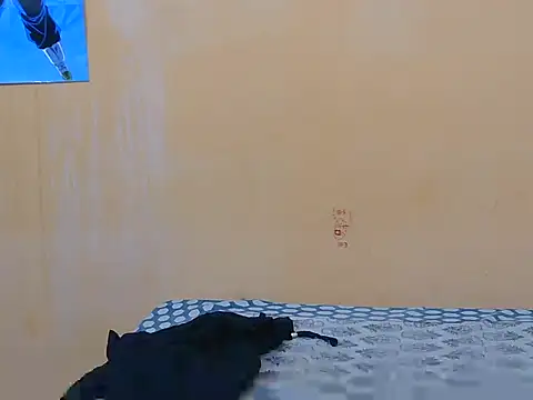 Snapshot of Honey_Baby1 chatting on 02-28-26, 06:24 Honey Baby1 online show from 02-28-26, 06:24