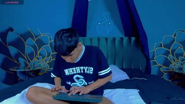 Liam Sinclair online show from 12-05-25, 12:59