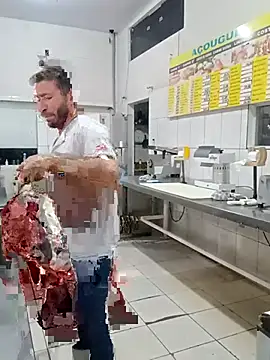 RobertoLuiz84 online show from 05-03-26, 11:47