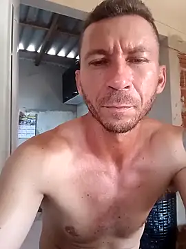 RobertoLuiz84 online show from 02-11-26, 05:13