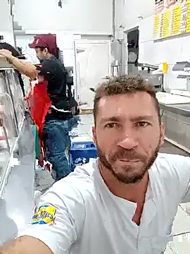 RobertoLuiz84 online show from 04-29-26, 05:30