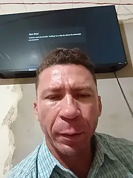 RobertoLuiz84 online show from 06-06-26, 10:59