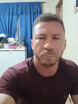 RobertoLuiz84 online show from 07-18-26, 11:35