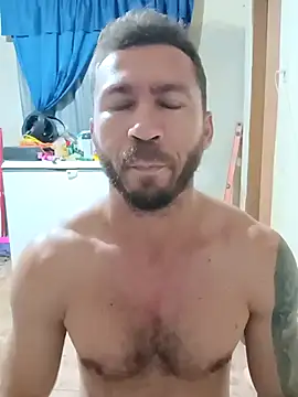RobertoLuiz84 online show from 05-04-26, 02:37