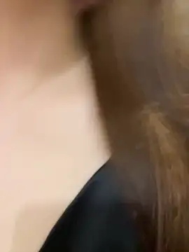 Queen-of-Love online show from 05-20-26, 04:37