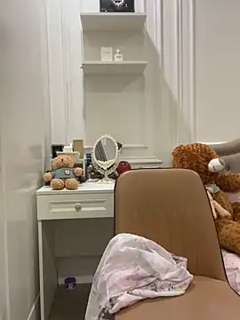Queen-of-Love online show from 06-20-26, 07:41